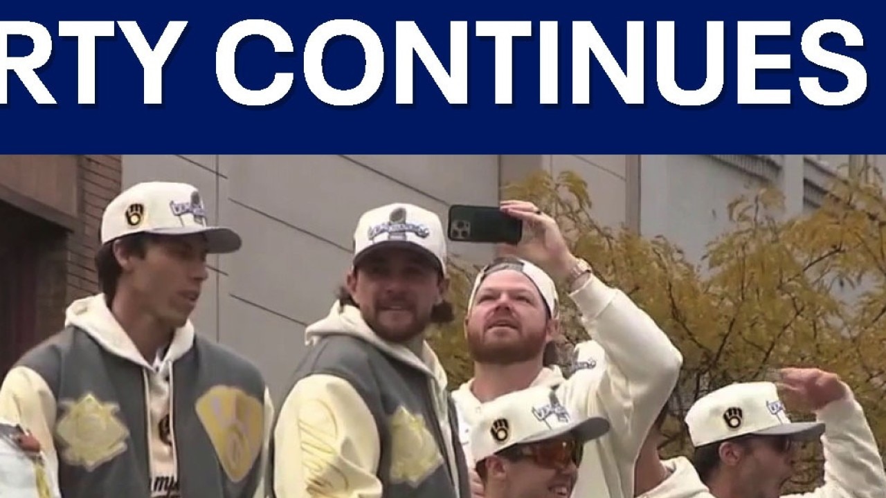 Milwaukee bars ready for crowd surge after Brewers parade — Kenosha Community news